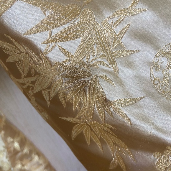 Vintage Old Shanghai San Francisco Gold Brocade Asian Kimono Robe One Size - Picture 5 of 10